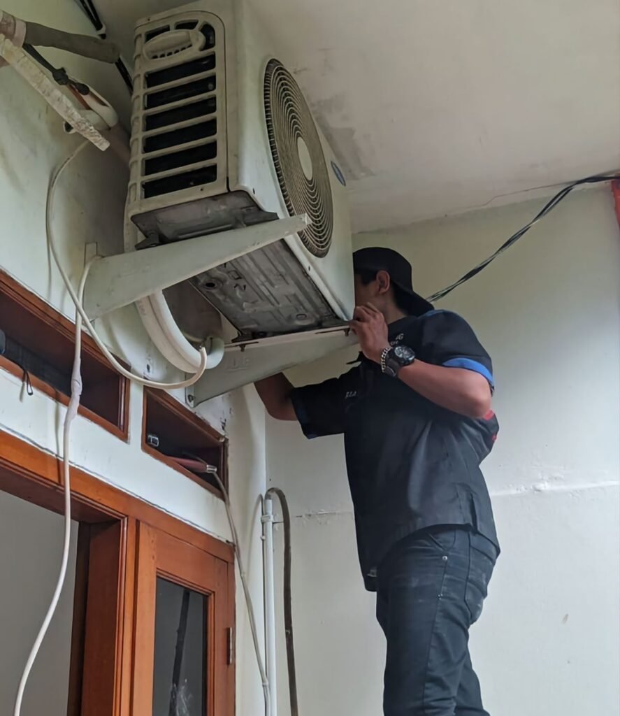 Best Split AC Services in Delhi: Trusted Cleaning & Repairs for Summer